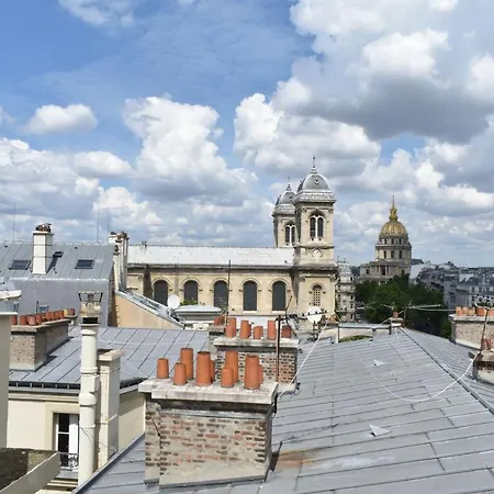 City Centre Studio With Amazing Views * Paris